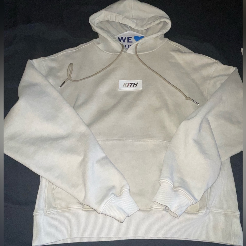 kITH beige sweat shirt